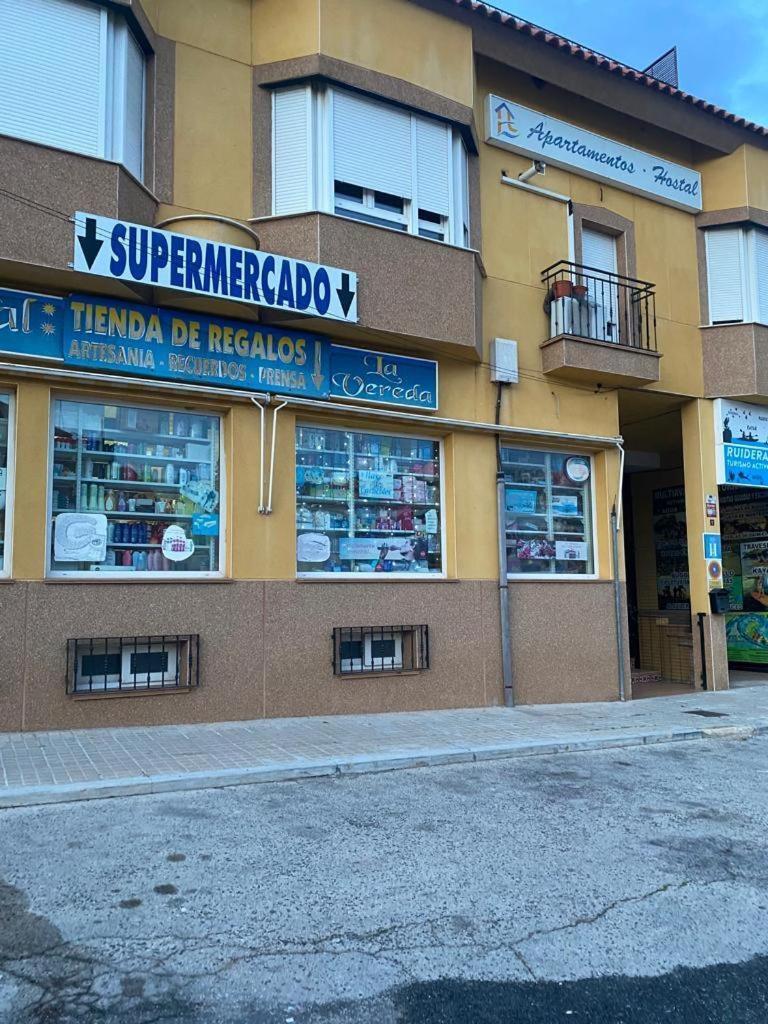 Hostal Y Apartamentos La Vereda Ruidera Eksteriør bilde